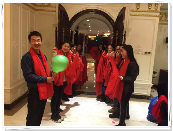 易视界2015元旦迎新联欢晚会图集