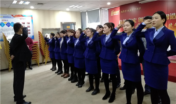 易视界精彩的团队风采展示之办公室