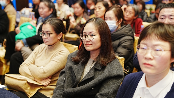 易视界17载感恩如光同行共同守护清晰视界客户答谢会图集