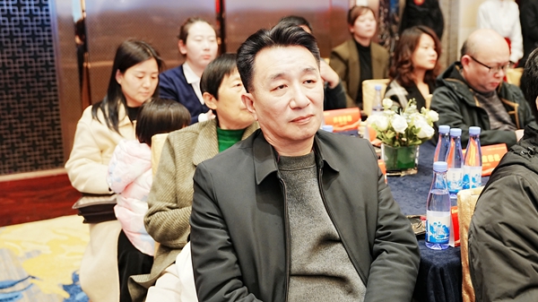 易视界17载感恩如光同行共同守护清晰视界客户答谢会图集