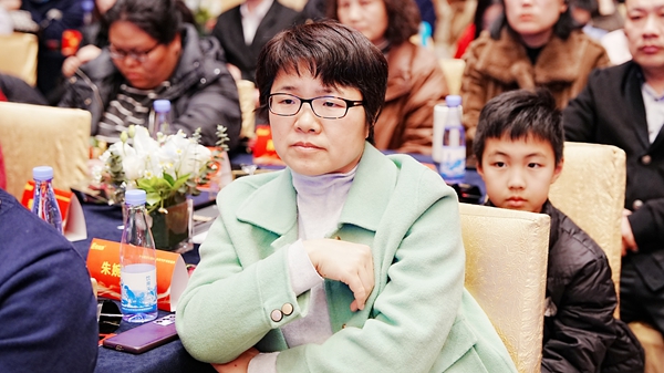 易视界17载感恩如光同行共同守护清晰视界客户答谢会图集