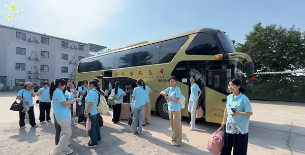 易视界校企合作送学到岗暨入职欢迎仪式圆满收官，专业人才强势赋能终端门店！