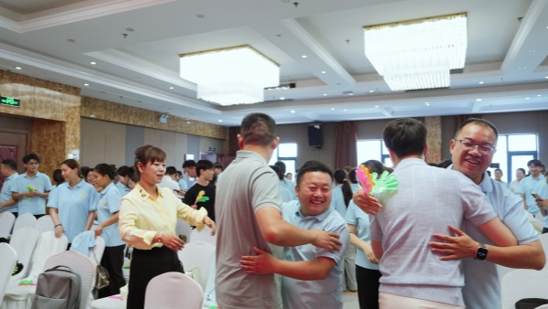 易视界2026年5月嘉奖会暨6月启动大精彩图集